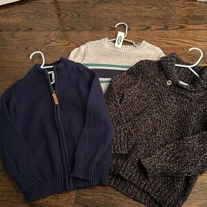 4T BUNDLE OF SWEATERS EUC